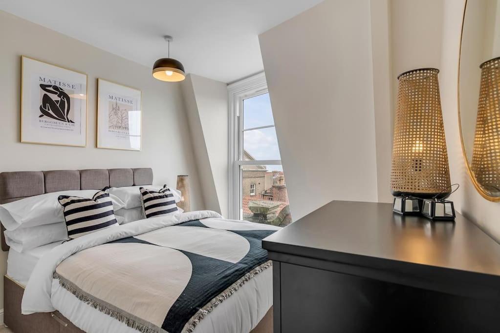 1-Bed Seaside Apartment With Parking Cromer Extérieur photo