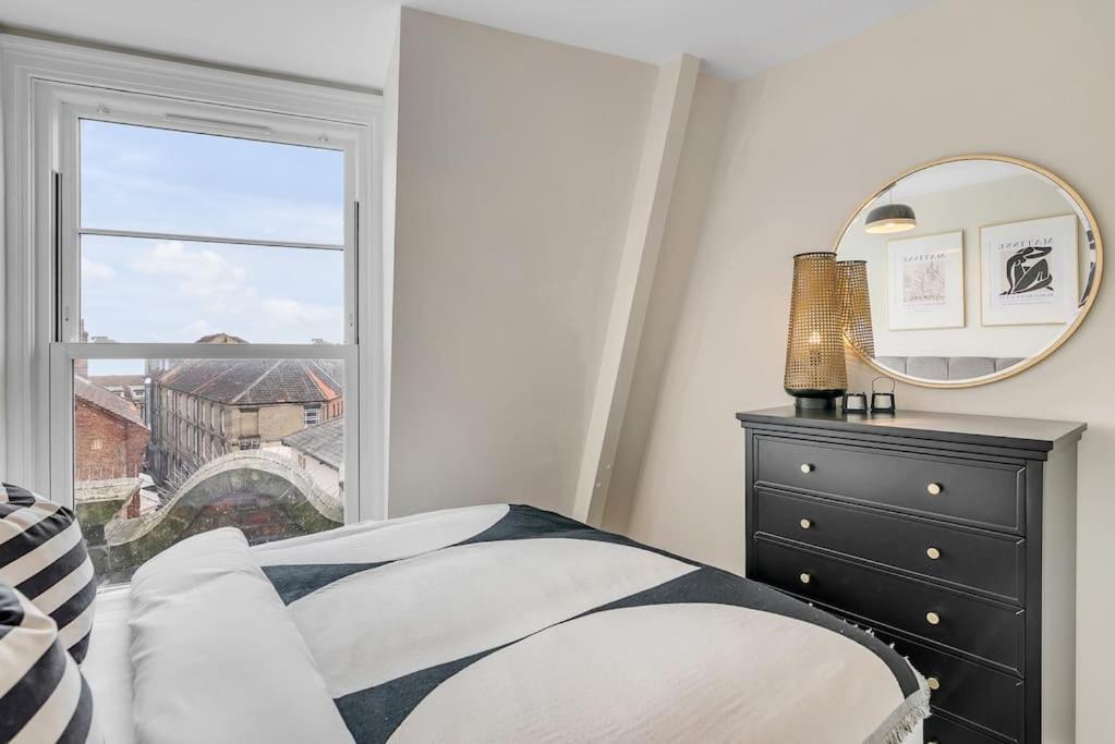 1-Bed Seaside Apartment With Parking Cromer Extérieur photo